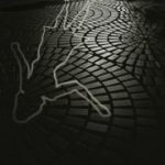 Tours : Établir un lien, malgré les portes closes